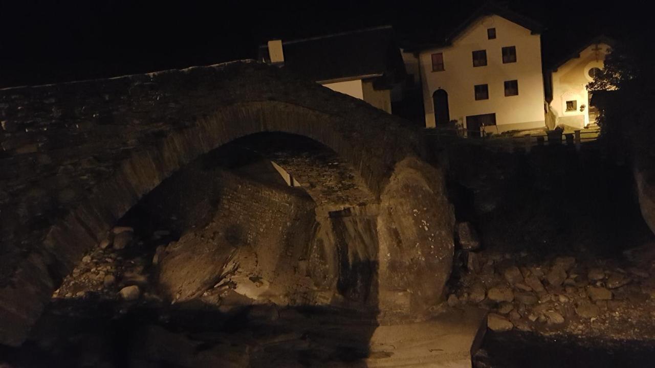 Bnb Ai Cav Calanca Arvigo Exterior photo